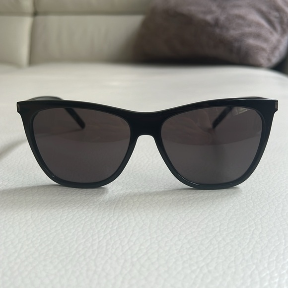 Saint Laurent SL 526 Black Cat Eye Sunglasses, with case - Picture 6 of 6